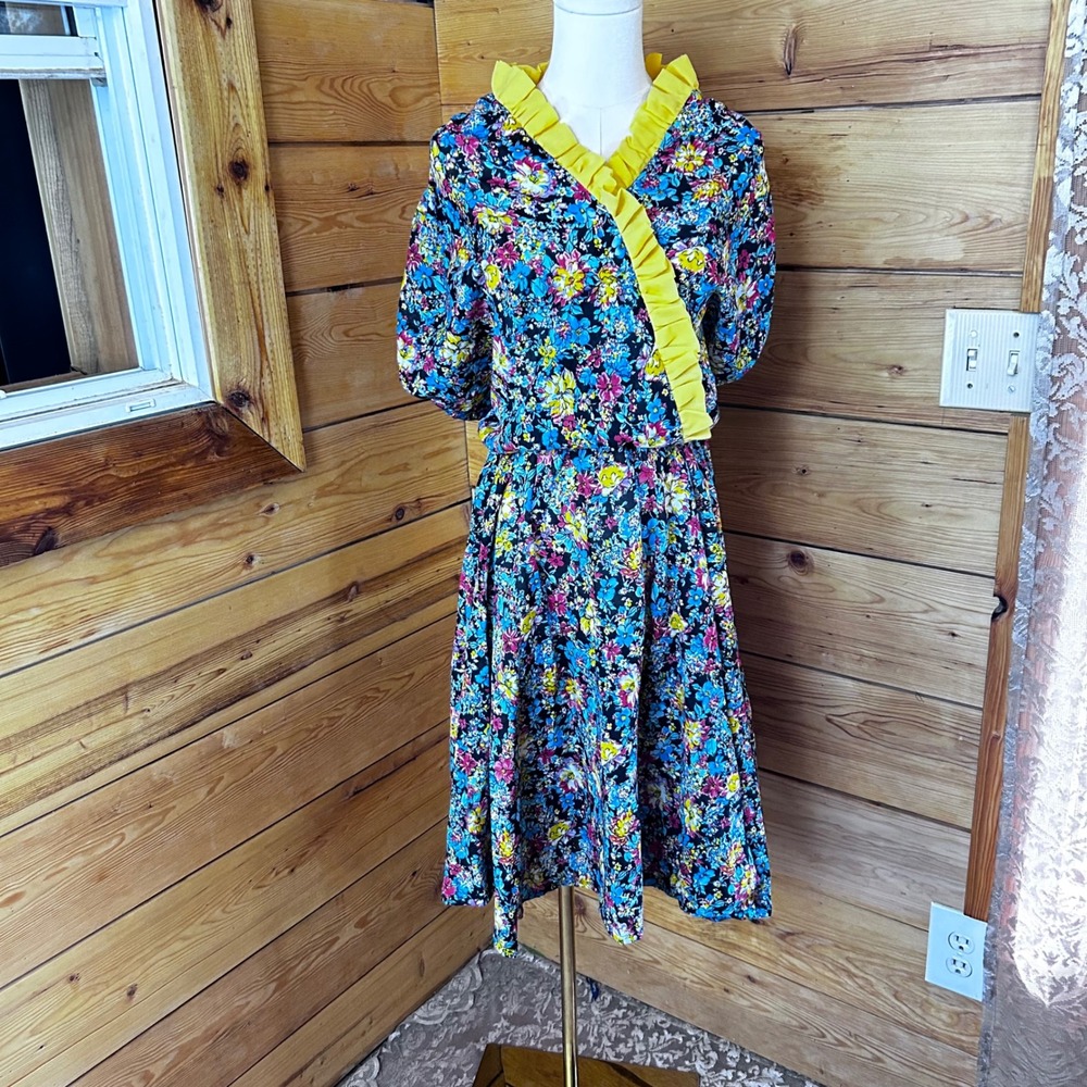 Vintage Floral Midi Dress Plus Size Multi Color Ruffle V Neck Puff Sleeve 80s